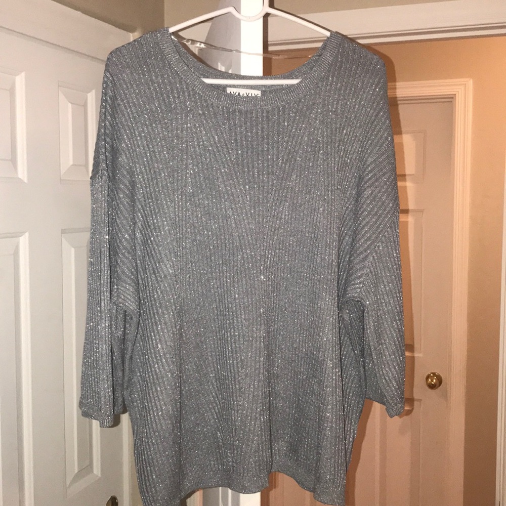 Metallic Ava and Viv Quarter Sleeve Sweater
